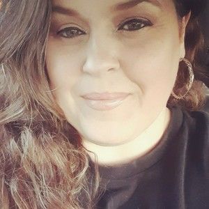 Meet your Posher, Nadette